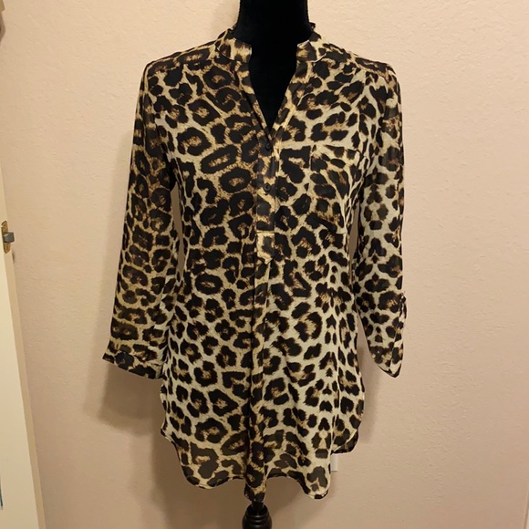 Wishful Park Tops - ❤️ 2 for $10 Wishful Park Leopard Prink Top